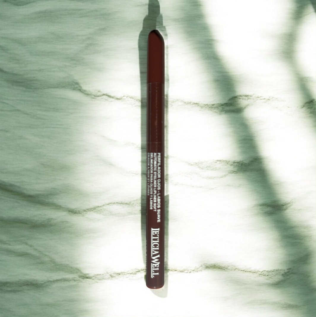 Crayon Automatique pour Lèvres & Yeux